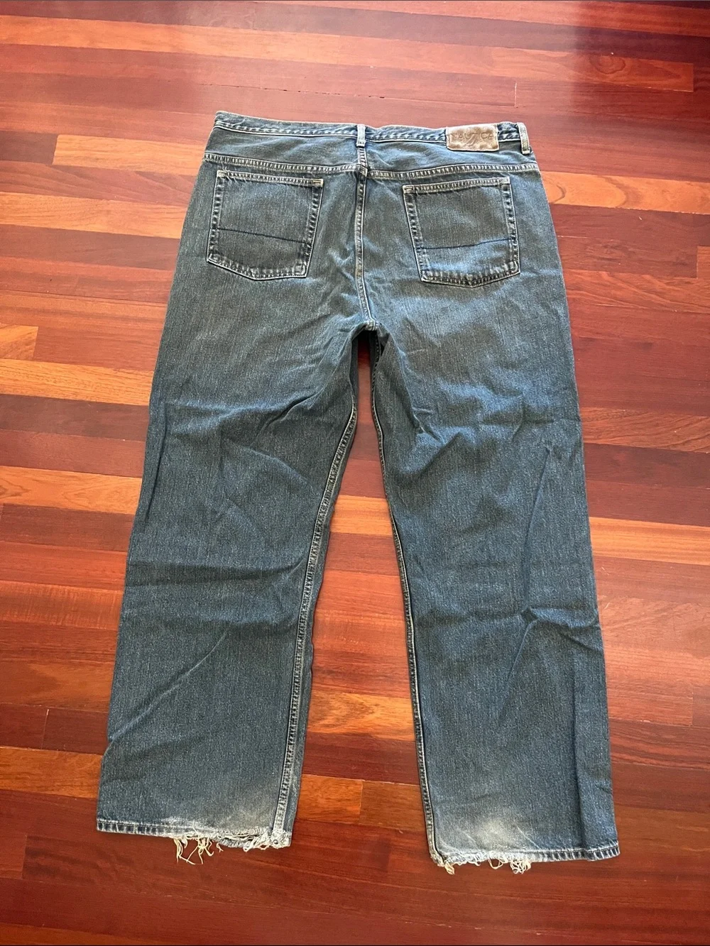 Mens 40x32 Nautica baggie straight leg blue jeans